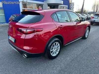 ALFA ROMEO STELVIO 2.2 t Business Q4 210cv auto - FN489GM