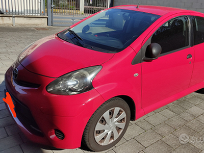 Aygo 1.0 Lounge Connect