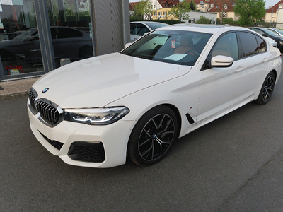 BMW 5er D Xdrive M Sport*headup*hifi*glasdach*kamera