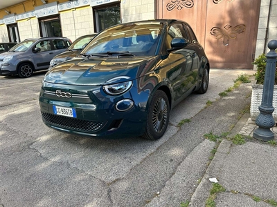 Fiat 500 e 42 kWh 87 kW