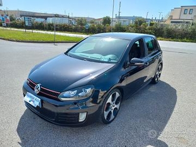 Golf gti 211 cv