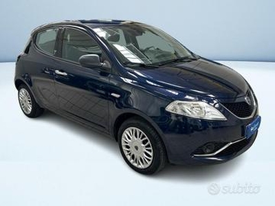 Lancia Ypsilon 1.2 Silver 69cv