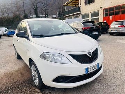 LANCIA Ypsilon 1.3 MJT 16V 95 CV 5 porte S&S Gol