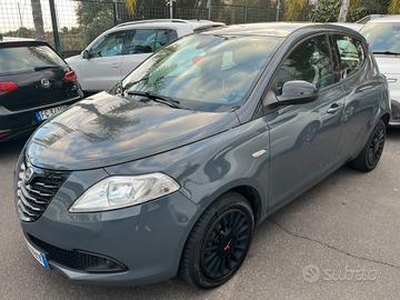 Lancia Ypsilon 1.3 MJT 16V 95 CV 5 porte S&S Gold