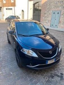 Lancia ypsilon 1.3 multijet