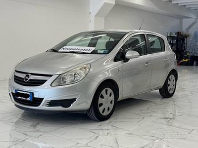 Opel Corsa 1.2 5 porte NEOPATENTATI