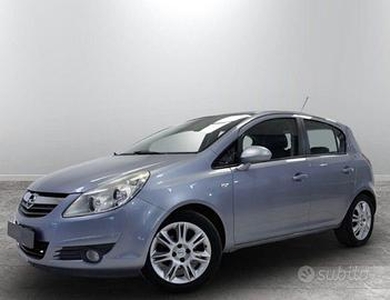 Opel corsa 1.2 ok neopatentati