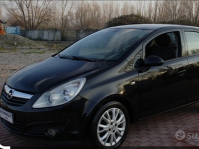 Opel Corsa 1200 benzina ricambi