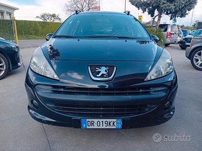 Peugeot 207 1.4 8V 75CV 5p. ONE Line