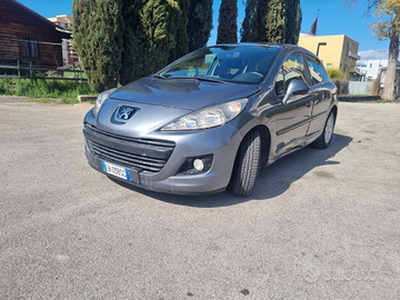 Peugeot 207 GPL.dalla casa madre