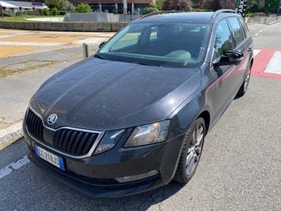 Skoda Octavia 1.6 TDI SCR 115 CV Wagon Executive