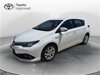 Toyota Auris 1.8 Hybrid Active del 2017 usata a Ragusa