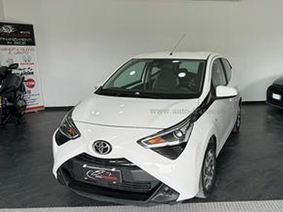 Toyota Aygo 1.0 VVT-i 72 CV 5 porte x-cool