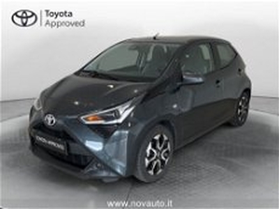 Toyota Aygo 1.0 VVT-i 72 CV 5 porte x-fun del 2020 usata a Varese