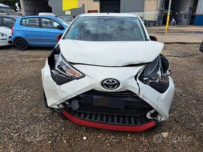 Toyota aygo - 2019 sinistrata