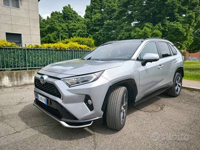 Toyota RAV4 2,5 plug-in, 4WD, 306CV