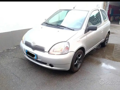 Toyota Yaris 1.0 Benz.neopatentati