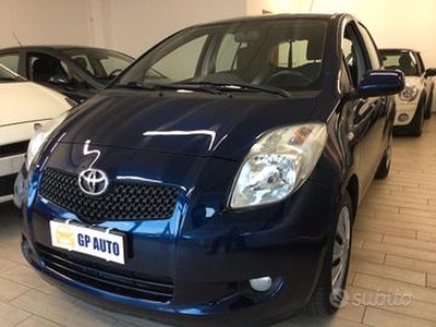 Toyota Yaris 1.3 5 porte