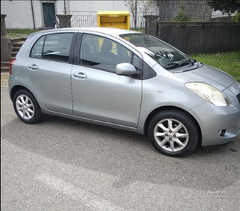 Toyota yaris 1.4 d4- turbodiesel