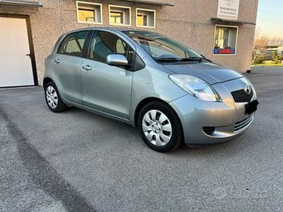 TOYOTA Yaris 2ª serie