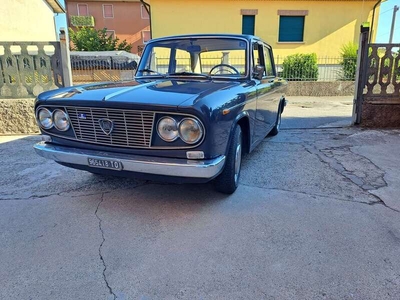 Usato 1967 Lancia Zeta Benzin 15 CV (5.500 €)