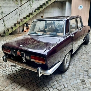 Usato 1971 Alfa Romeo 2000 2.0 Benzin 150 CV (22.500 €)