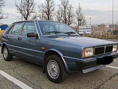 Usato 1981 Lancia Delta 1.5 Benzin 84 CV (4.700 €)