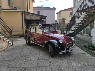 Usato 1984 Citroën 2CV 0.6 Benzin 29 CV (12.000 €)