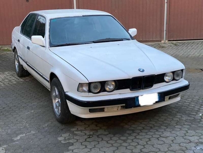 Usato 1987 BMW 730 3.0 Benzin 197 CV (10.000 €)