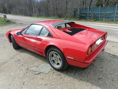 Usato 1987 Ferrari 208 2.0 Benzin 254 CV (87.500 €)