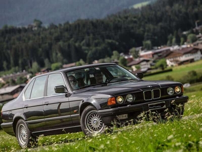 Usato 1988 BMW 735 3.4 Benzin 220 CV (12.200 €)