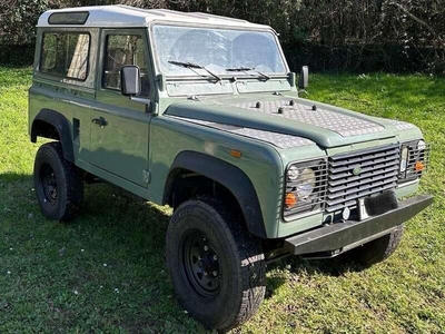 Usato 1988 Land Rover Defender 2.5 Diesel 86 CV (24.500 €)