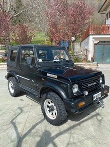 Usato 1990 Suzuki Samurai Benzin (6.000 €)