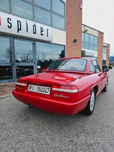 Usato 1991 Alfa Romeo Spider 2.0 Benzin 122 CV (25.900 €)