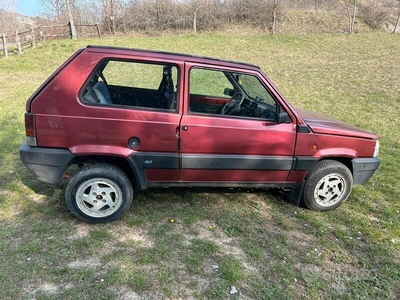 Usato 1992 Fiat Panda 4x4 1.1 Benzin 50 CV (3.800 €)