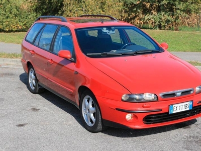 Usato 1996 Fiat Marea Benzin 150 CV (7.800 €)