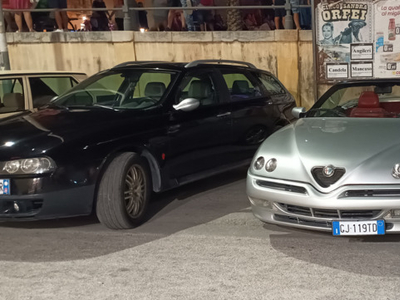 Usato 1997 Alfa Romeo 2000 Benzin (8.500 €)