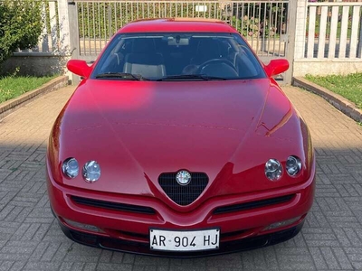 Usato 1997 Alfa Romeo GTV 2.0 Benzin 201 CV (15.000 €)
