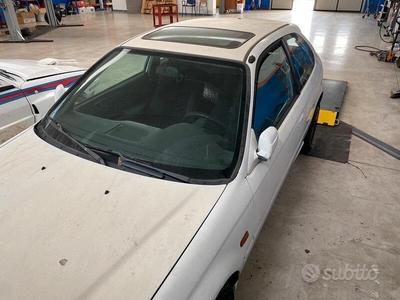 Usato 1997 Honda Civic 1.5 Benzin 114 CV (1.500 €)