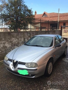 Usato 1998 Alfa Romeo 156 Benzin (999 €)
