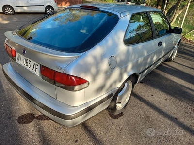 Usato 1998 Saab 9-3 Benzin (7.700 €)