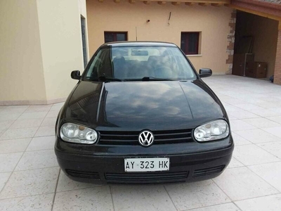 Usato 1998 VW Golf IV 1.6 Benzin 101 CV (1.300 €)