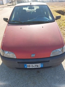 Usato 1999 Fiat Punto 1.2 Benzin 60 CV (1.500 €)