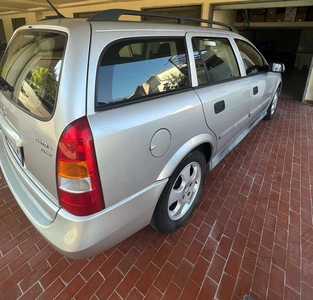 Usato 2000 Opel Astra 1.6 Benzin 101 CV (3.500 €)