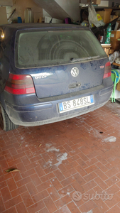 Usato 2000 VW Golf IV 1.9 Diesel 150 CV (2.000 €)