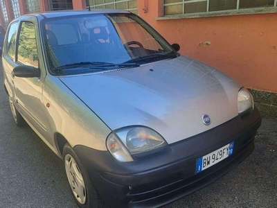 Usato 2001 Fiat Seicento 1.1 Benzin 54 CV (2.100 €)