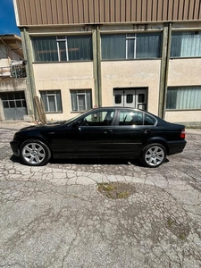 Usato 2002 BMW 330 Diesel 183 CV (13.750 €)