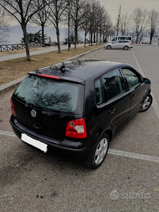 Usato 2002 VW Polo 1.2 Benzin 64 CV (1.300 €)