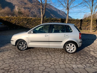 Usato 2002 VW Polo 1.4 Benzin 101 CV (3.200 €)