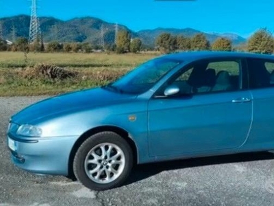 Usato 2003 Alfa Romeo 147 1.9 Diesel 116 CV (1.600 €)